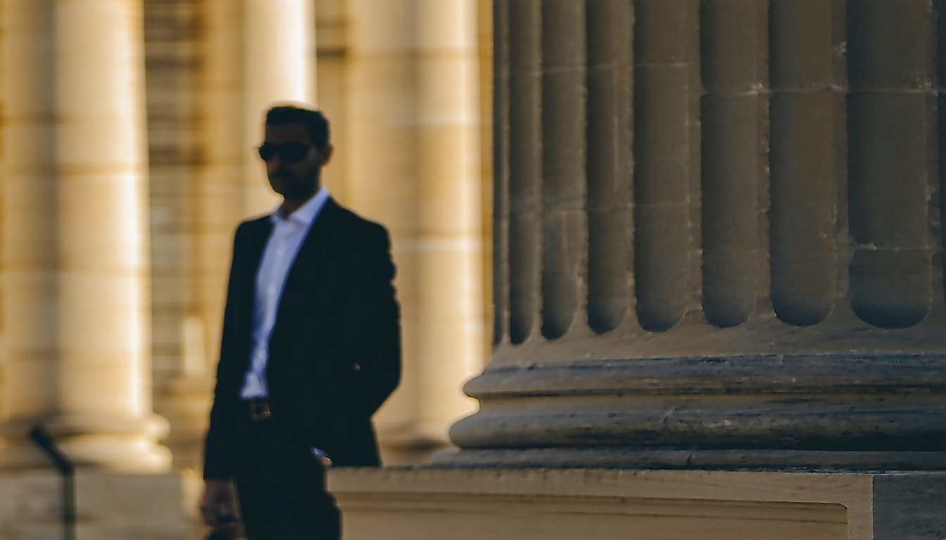 divorce lawyer